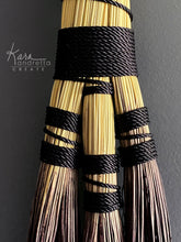 Load image into Gallery viewer, TRINITY Hand Whisk