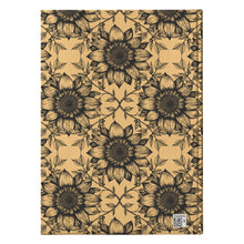 Load image into Gallery viewer, Daisy Damask JOURNAL - POLLEN