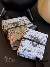 Load image into Gallery viewer, The Bees Knees Hand-sewn Sketch Book Journal Set