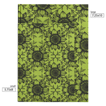 Load image into Gallery viewer, Daisy Damask JOURNAL - FIDDLE HEAD

